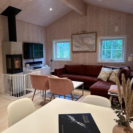 롯지 Fresh Familie With Outdoor Sauna