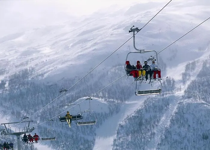 Fresh Familie With Outdoor Sauna 롯지 헴세달